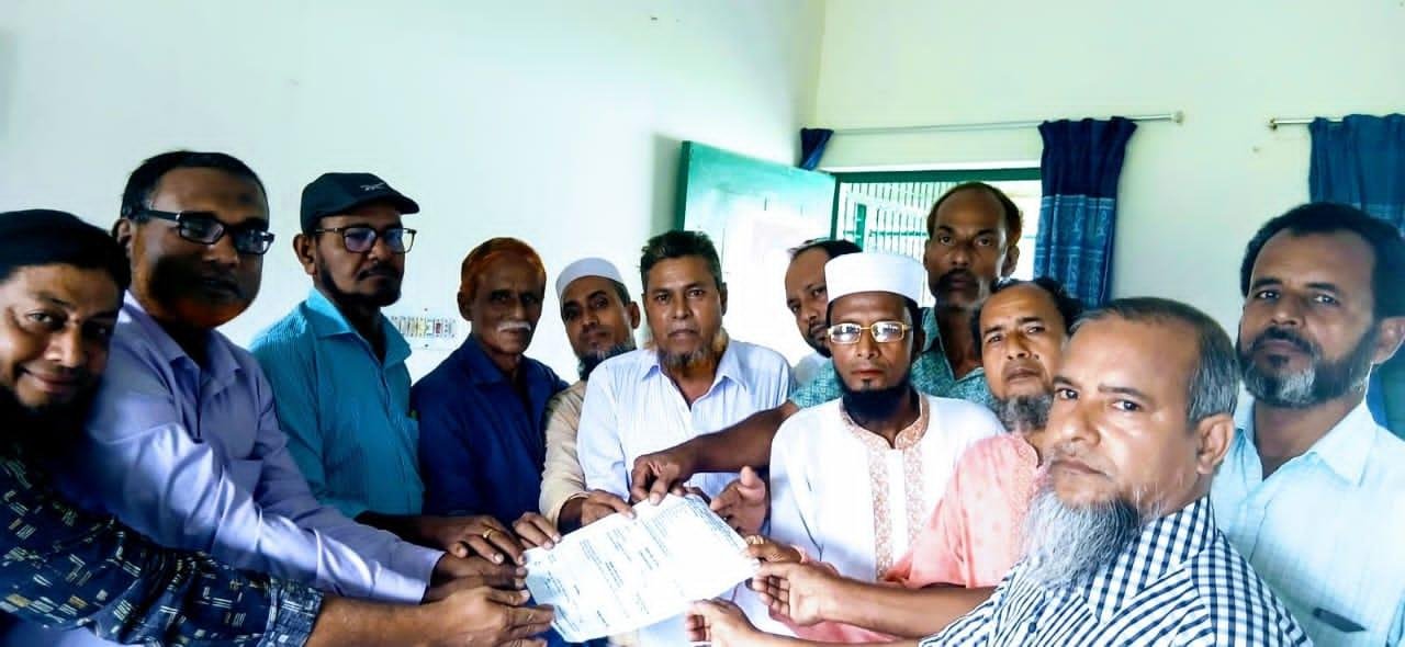 বোয়ালিয়া জে এম মাধ্যমিক বিদ্যালয়ে ম্যানেজিং কমিটি নির্বাচন: অভিভাবক সদস্য পদে সাংবাদিক মোঃ আরিফুজ্জামান জাকিরের